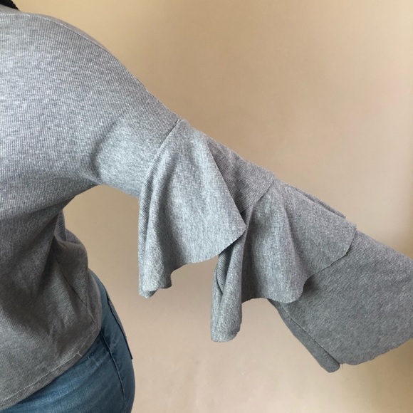 Tiered Sleeve Ribbed Long SleeveTop - Picture 7 of 15